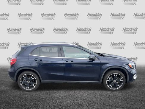 Certified 2019 Mercedes-Benz GLA 250 4MATIC image 11