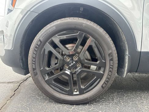 Used 2024 Kia Telluride SX Prestige X-Line AWD/4WD image 12