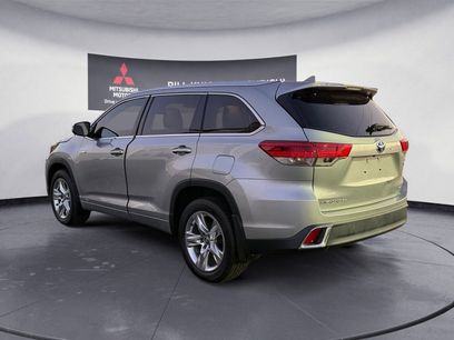 Used 2019 Toyota Highlander Limited