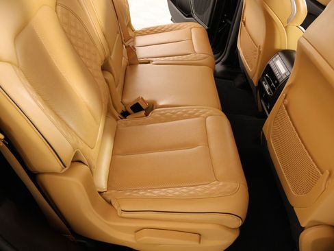 Used 2021 Jeep Grand Cherokee L Summit w/ Advanced Protech Group IV AWD/4WD image 16