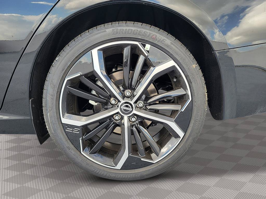 New 2026 Nissan Altima 2.5 SR FWD image 14