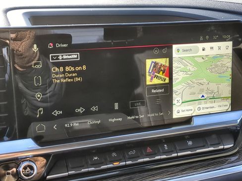 Used 2026 GMC Sierra 1500 Elevation w/ LPO, Elevation Black Package image 13