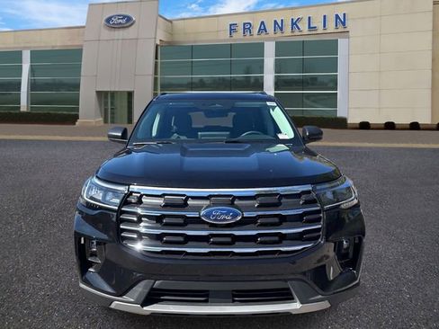 New 2026 Ford Explorer Active w/ Active Comfort Package AWD/4WD image 2