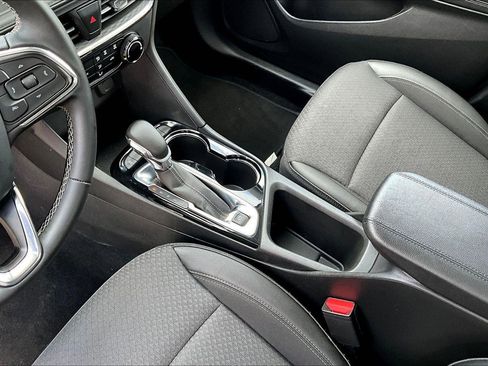 Used 2025 Buick Encore GX Preferred image 15