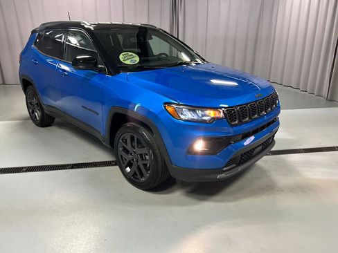 New 2026 Jeep Compass Limited image 1