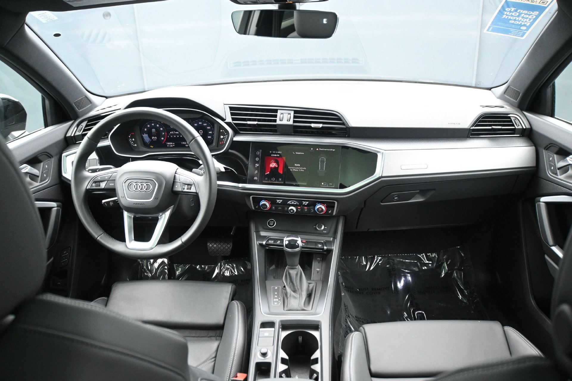 Used 2025 Audi Q3 2.0T Premium w/ Convenience Package AWD/4WD image 15