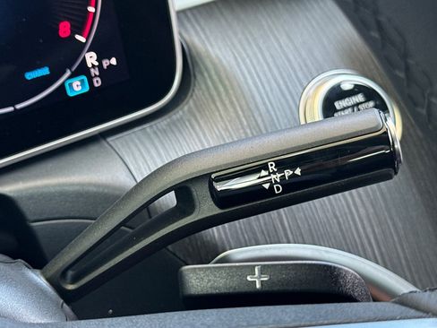 New 2025 Mercedes-Benz C 300 Sedan image 19