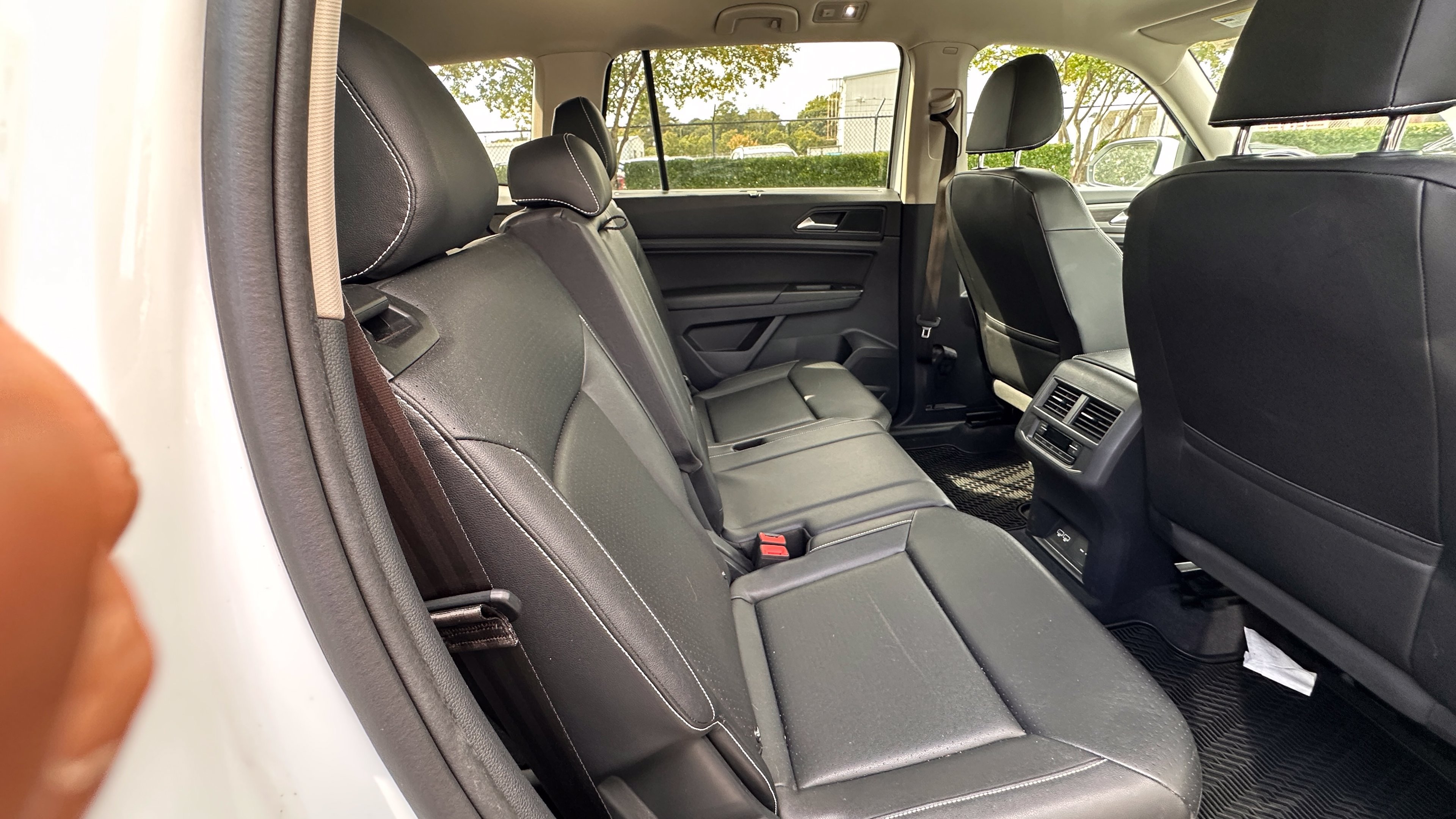 Used 2021 Volkswagen Atlas SEL AWD/4WD image 7