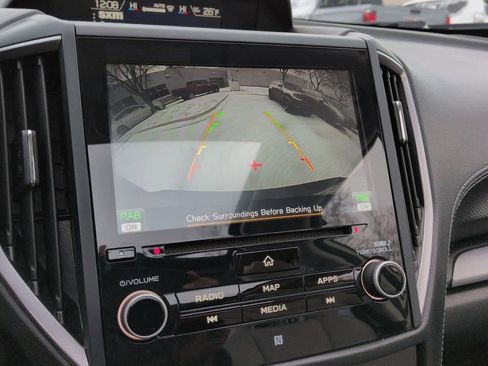 Used 2021 Subaru Forester Limited image 31