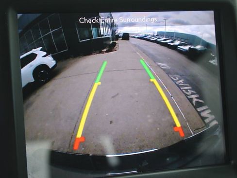 Used 2018 RAM 1500 Big Horn image 32