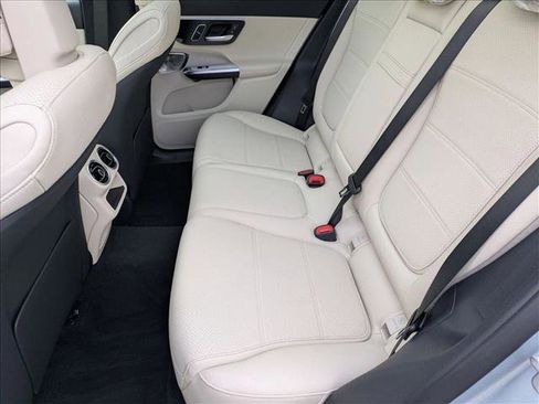 New 2026 Mercedes-Benz GLC 300 4MATIC image 19