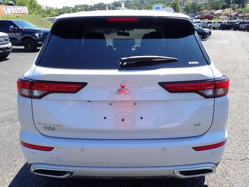 Used 2022 Mitsubishi Outlander SE AWD/4WD image 5
