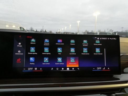 Used 2026 BMW X7 xDrive40i image 13