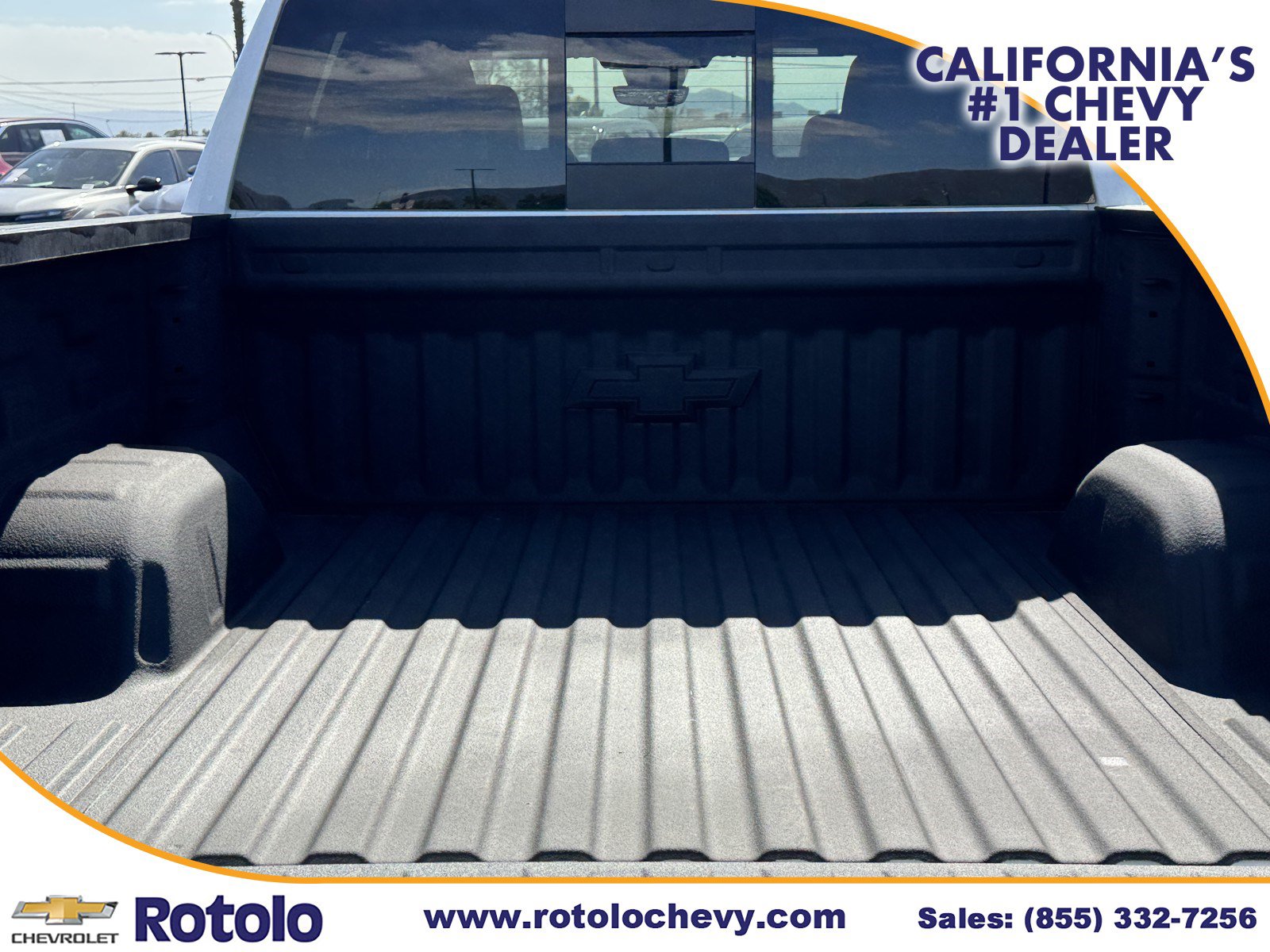 Used 2025 Chevrolet Silverado 1500 ZR2 w/ Technology Package AWD/4WD image 13