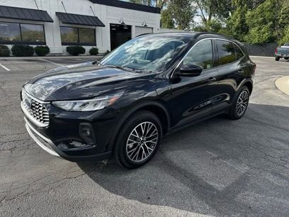 Used 2023 Ford Escape SE