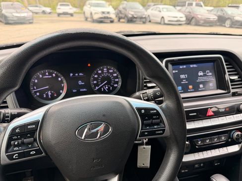 Used 2019 Hyundai Sonata SE image 26