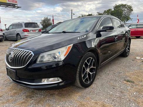 Used 2016 Buick LaCrosse Sport Touring image 4