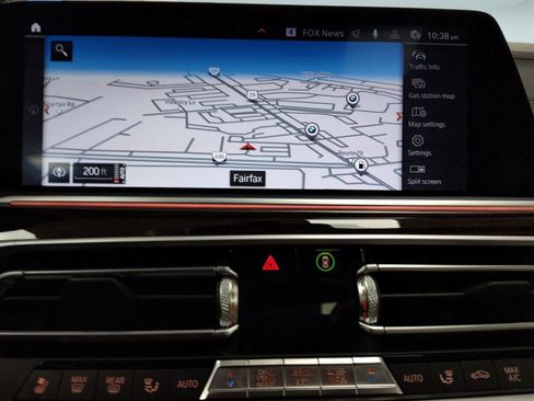 Used 2020 BMW X7 M50i w/ Dynamic Handling Package image 20