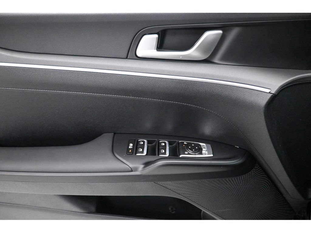 New 2026 Kia K5 LXS FWD image 14