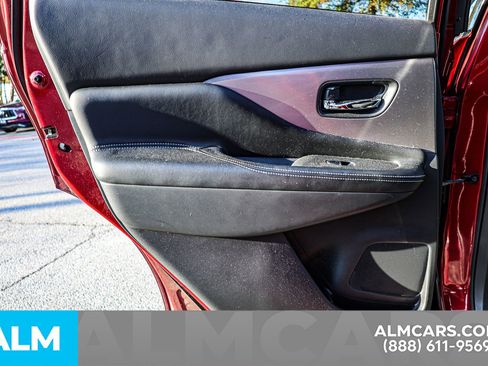 Used 2020 Nissan Murano SL w/ Moonroof Package image 43