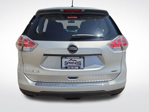 Used 2016 Nissan Rogue S AWD/4WD image 4
