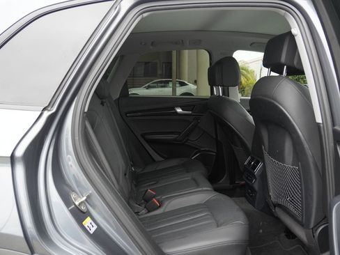 Used 2019 Audi Q5 2.0T Premium Plus w/ Premium Plus Package AWD/4WD image 22