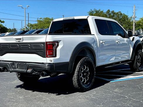 Used 2020 Ford F150 Raptor w/ Equipment Group 802A Luxury image 4