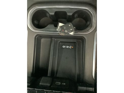 Used 2021 GMC Sierra 1500 SLT w/ SLT Premium Plus Package AWD/4WD image 20