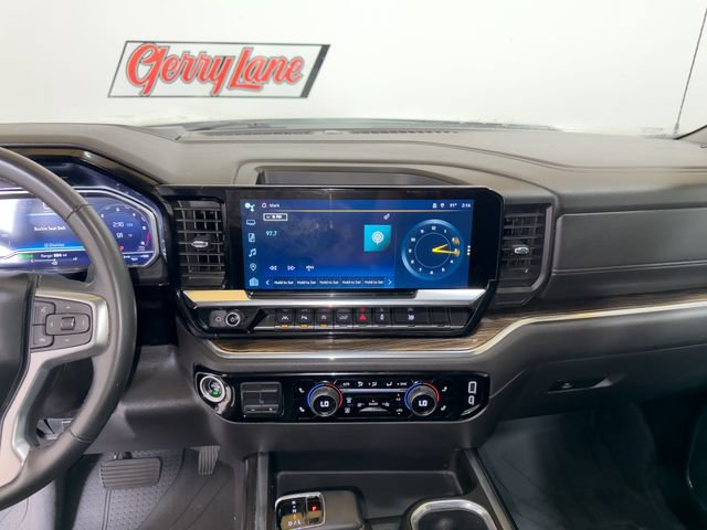 Used 2024 Chevrolet Silverado 1500 RST w/ Convenience Package II AWD/4WD image 9
