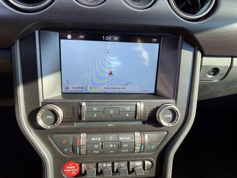 Used 2016 Ford Mustang Shelby GT350 w/ Technology Package image 13