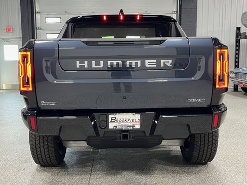 New 2025 GMC Hummer EV 2X image 4