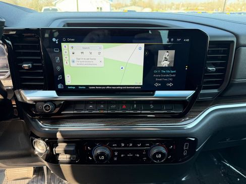 Used 2024 Chevrolet Silverado 1500 RST image 30