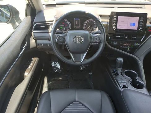 Certified 2023 Toyota Camry SE image 15