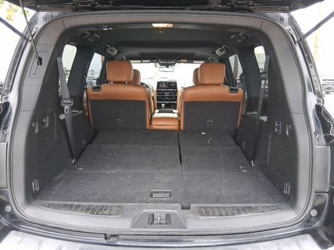 Used 2024 INFINITI QX80 Sensory image 6