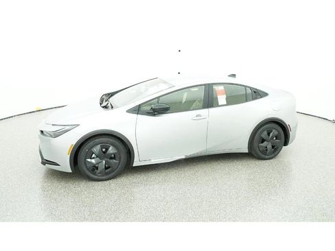New 2026 Toyota Prius SE image 2