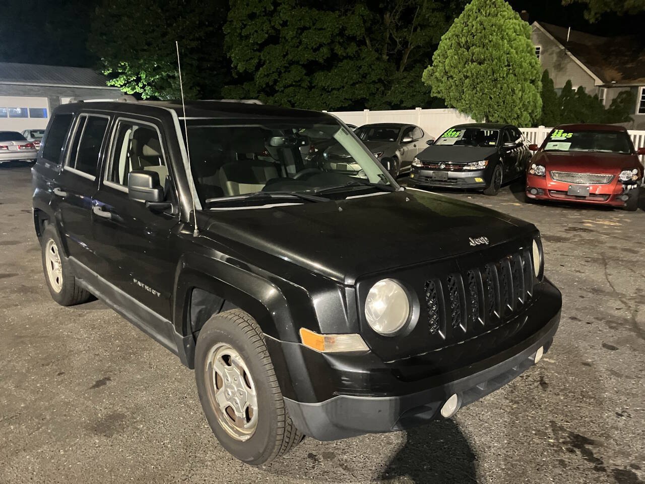 Used 2011 Jeep Patriot Sport FWD image 2