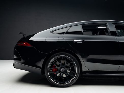 Used 2022 Mercedes-Benz AMG GT 43 image 40