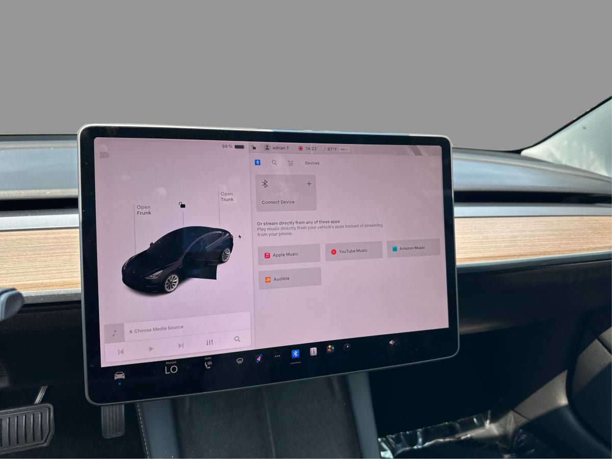 Used 2022 Tesla Model 3 Long Range AWD/4WD image 40