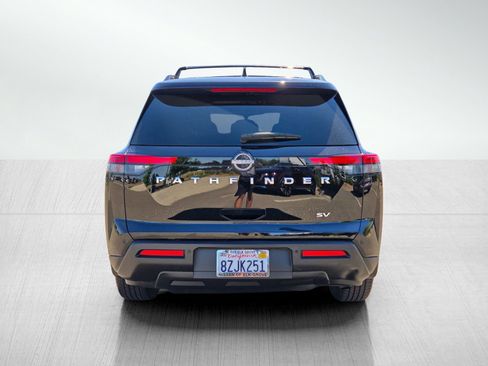Used 2022 Nissan Pathfinder SV FWD image 5