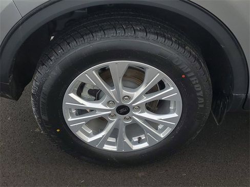 Certified 2023 Ford Escape Active w/ Tech Pack #2 image 5