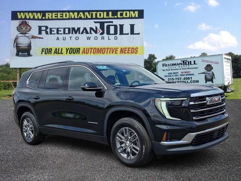 Used 2025 GMC Acadia Elevation FWD image 1