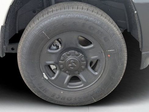 New 2026 RAM 3500 Tradesman AWD/4WD image 9