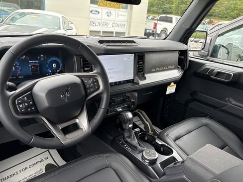 New 2025 Ford Bronco Badlands image 16