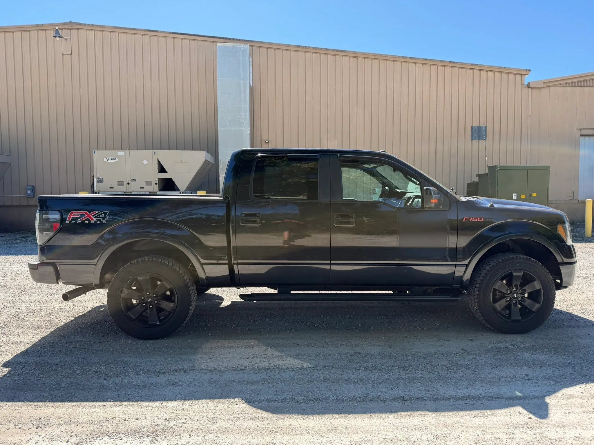 Used 2013 Ford F150 FX4 w/ Luxury Equipment Group AWD/4WD image 4