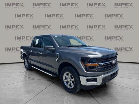 Used 2025 Ford F150 XLT w/ Equipment Group 301A Standard AWD/4WD image 4