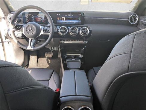 Used 2026 Mercedes-Benz CLA 250 image 13