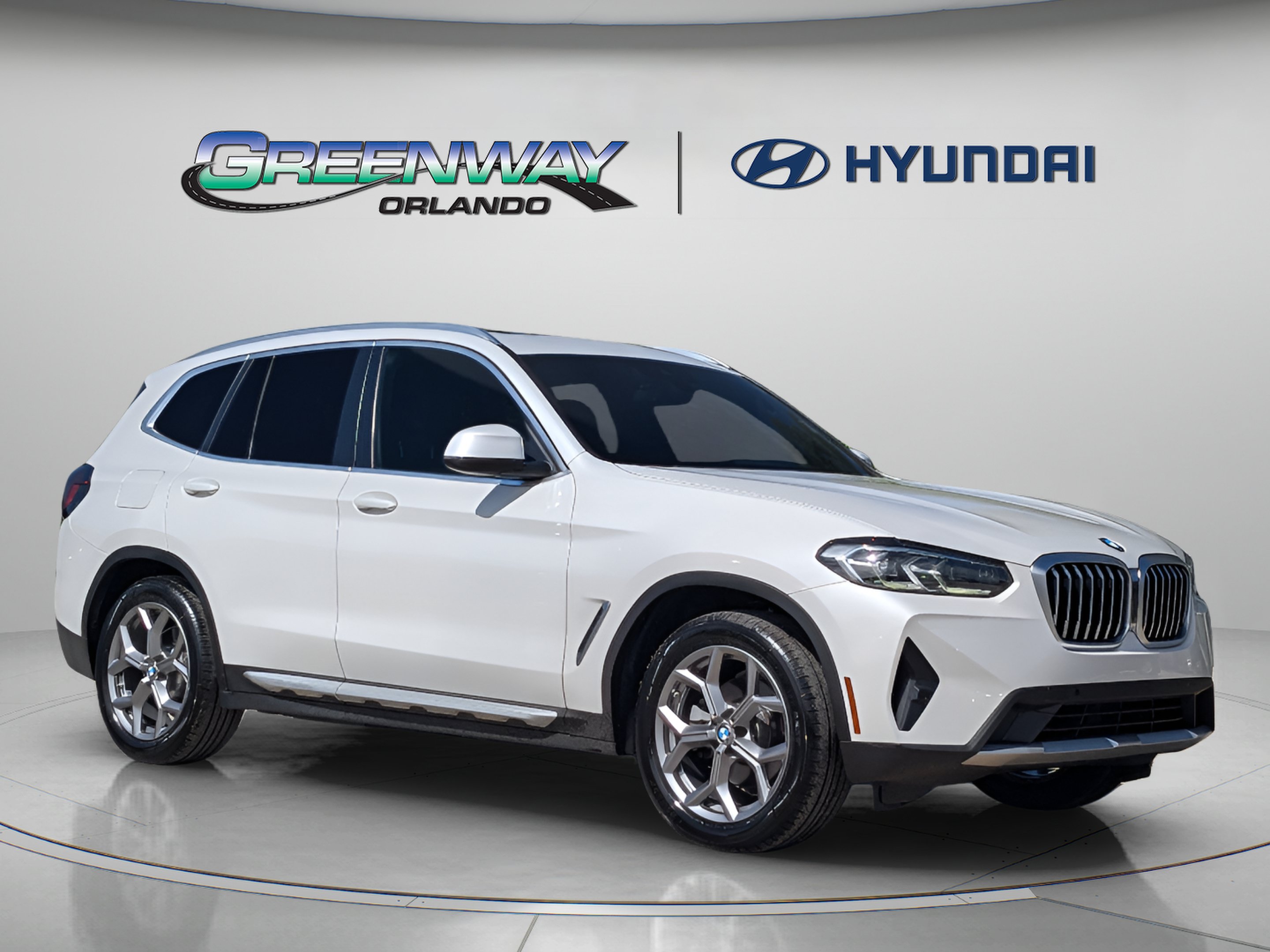 Used 2023 BMW X3 xDrive30i AWD/4WD image 2