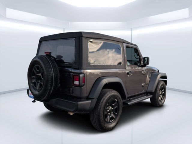 Used 2025 Jeep Wrangler Sport AWD/4WD image 3