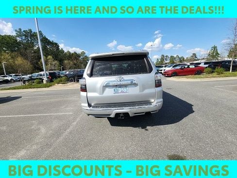 Used 2022 Toyota 4Runner Limited image 11