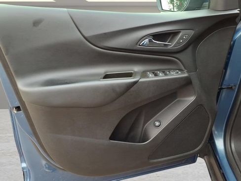 Used 2024 Chevrolet Equinox LT FWD image 14